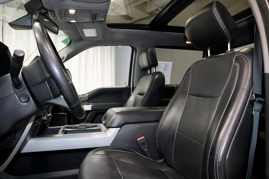 Used 2019 Ford F350 Lariat w/ Lariat Ultimate Package image 27