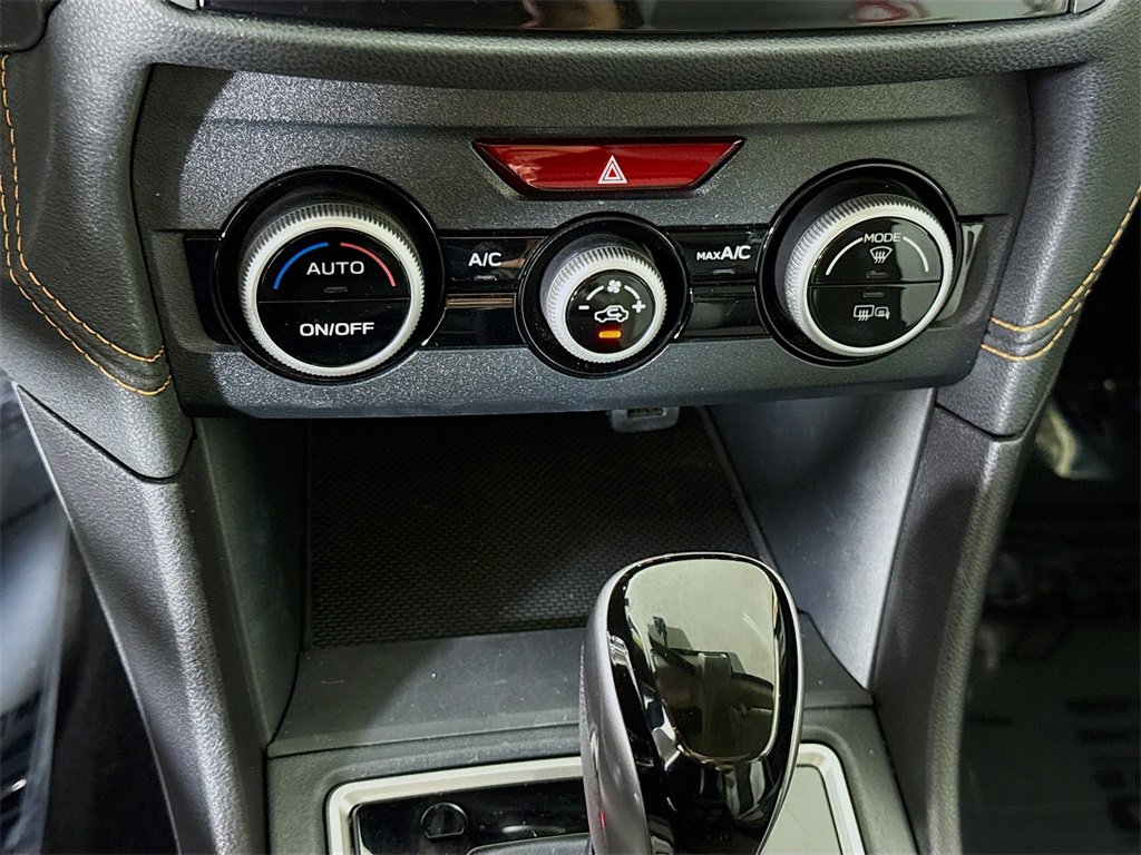 Used 2022 Subaru Crosstrek 2.5i Limited w/ Moonroof Package 1 image 8