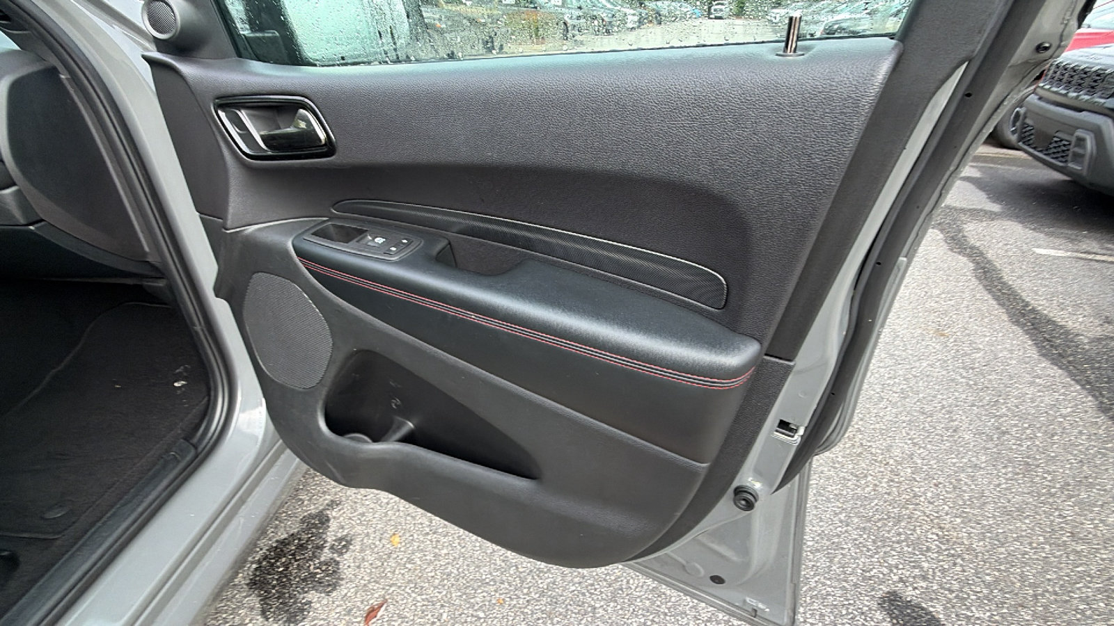 Used 2025 Dodge Durango GT AWD/4WD image 18