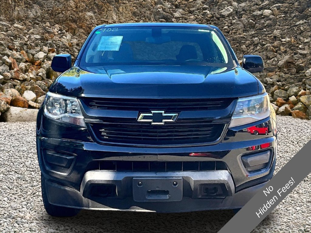 Used 2019 Chevrolet Colorado W/T w/ Custom Special Edition AWD/4WD image 3