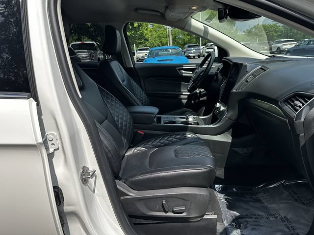 Certified 2023 Ford Edge Titanium AWD/4WD image 34