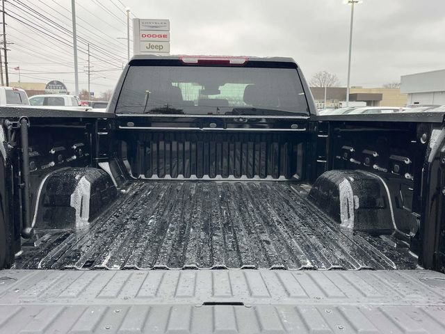 Used 2025 Chevrolet Silverado 1500 Custom w/ Turbomax Blackout Package image 20