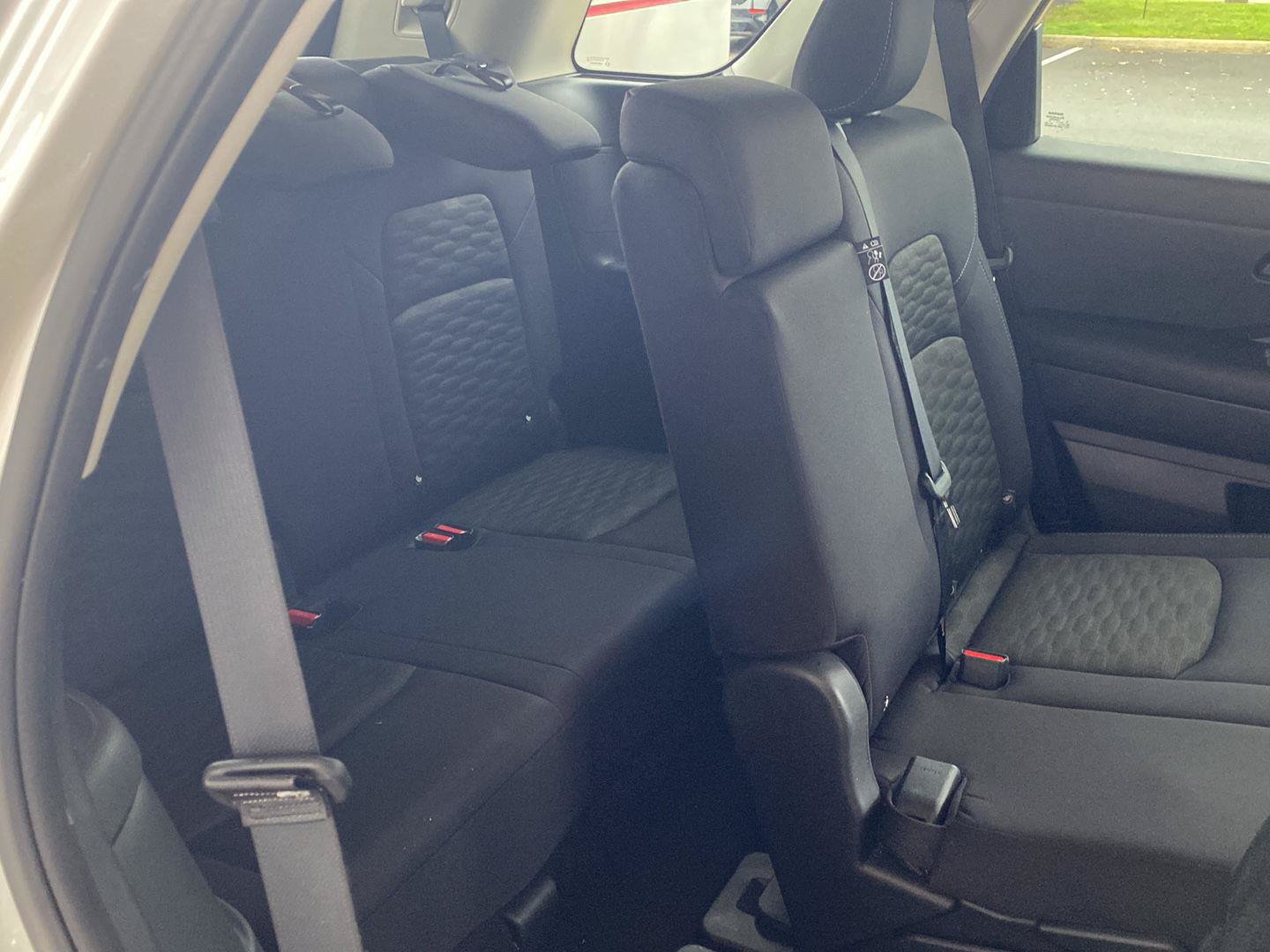 Used 2024 Nissan Pathfinder S w/ Cargo Package AWD/4WD image 27