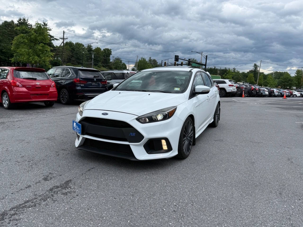 Used 2017 Ford Focus RS AWD/4WD image 2