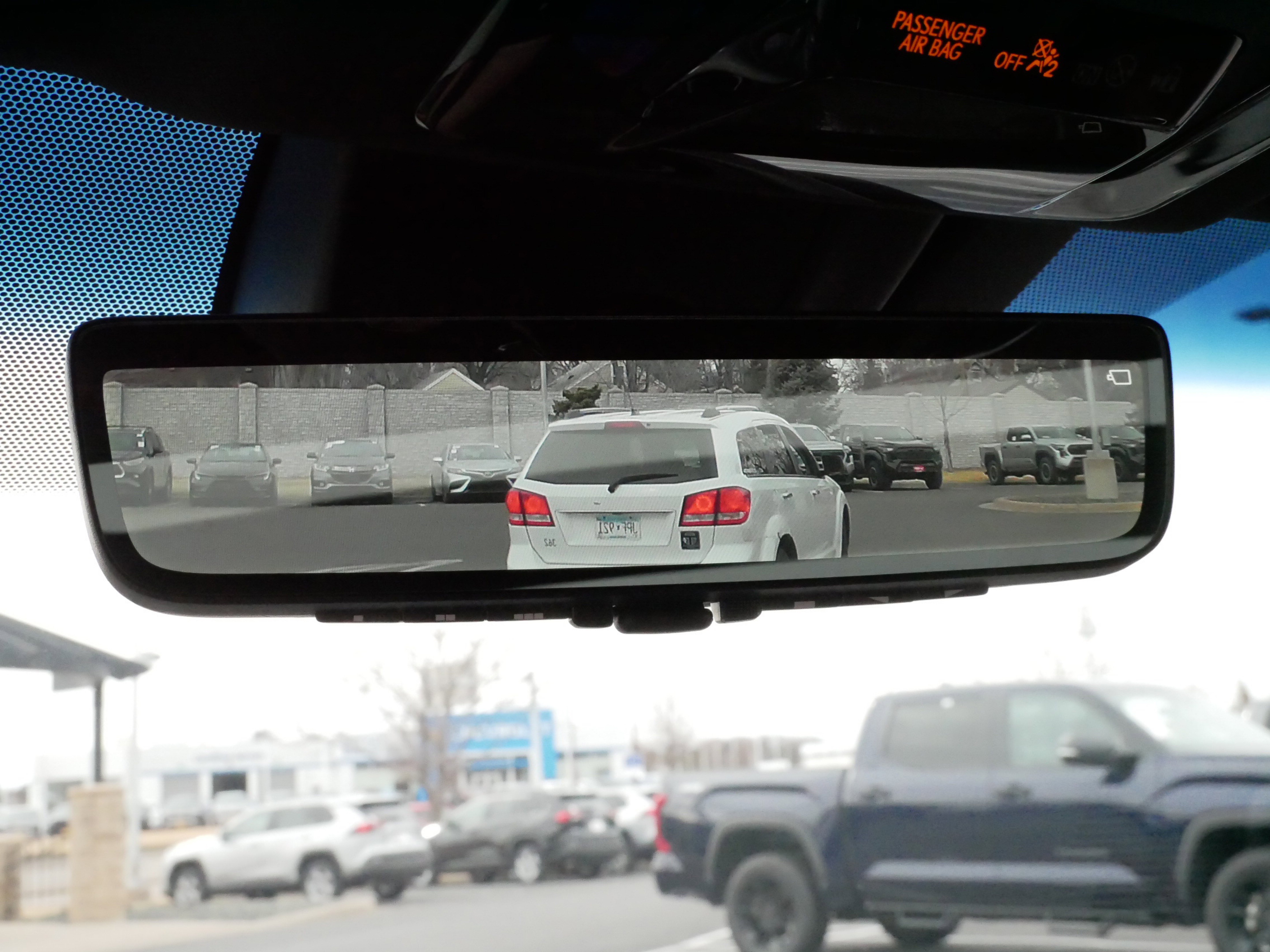 New 2024 Toyota Venza Limited image 33