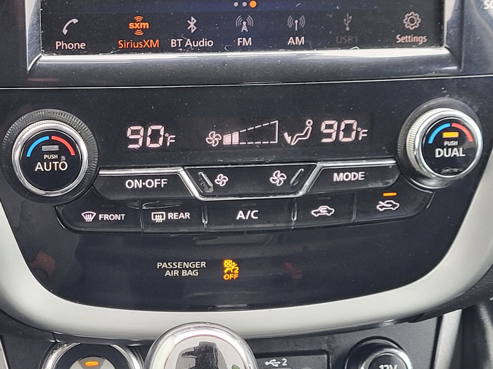 Used 2020 Nissan Murano SV image 31