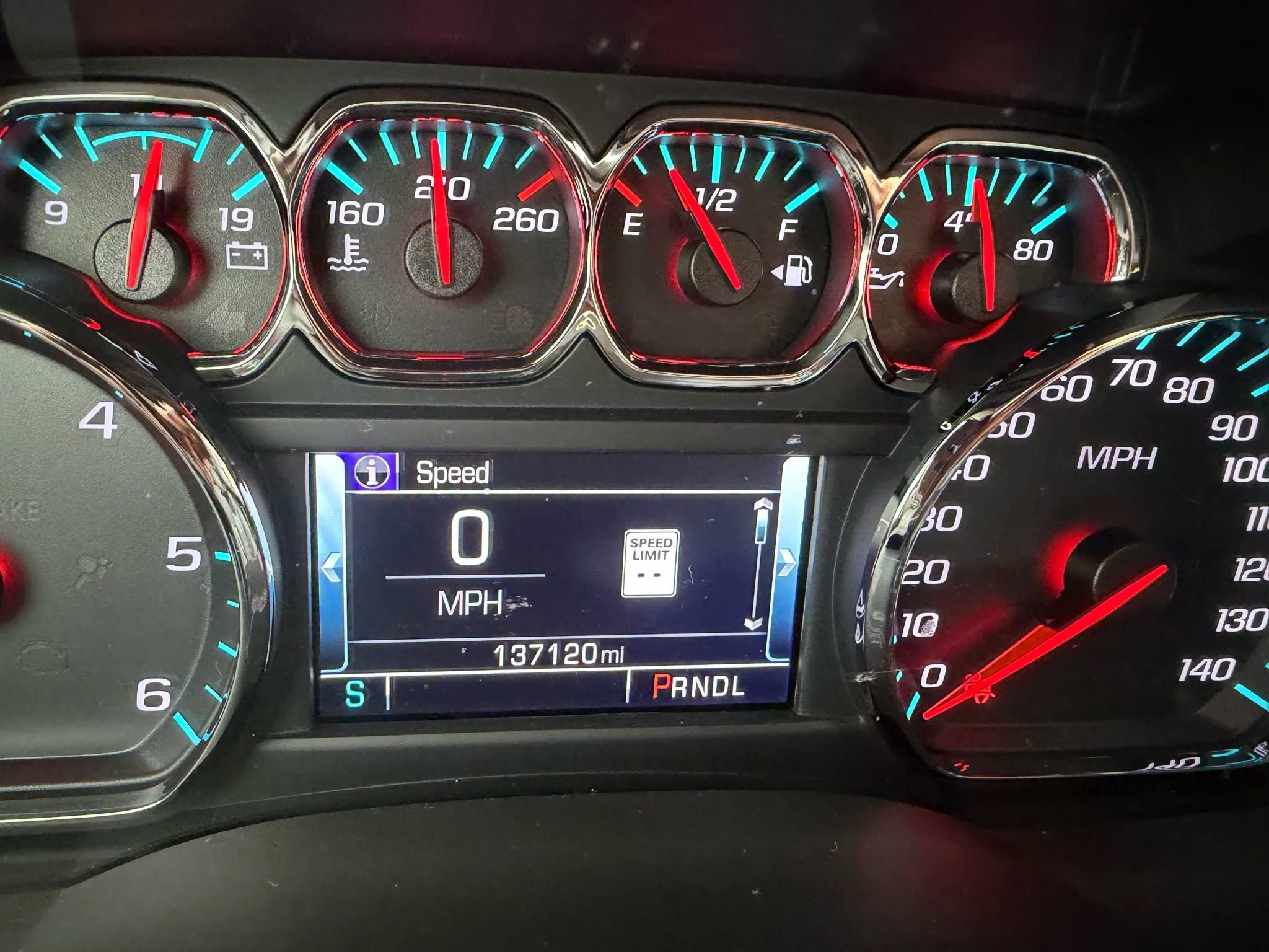 Used 2017 Chevrolet Tahoe LT image 11