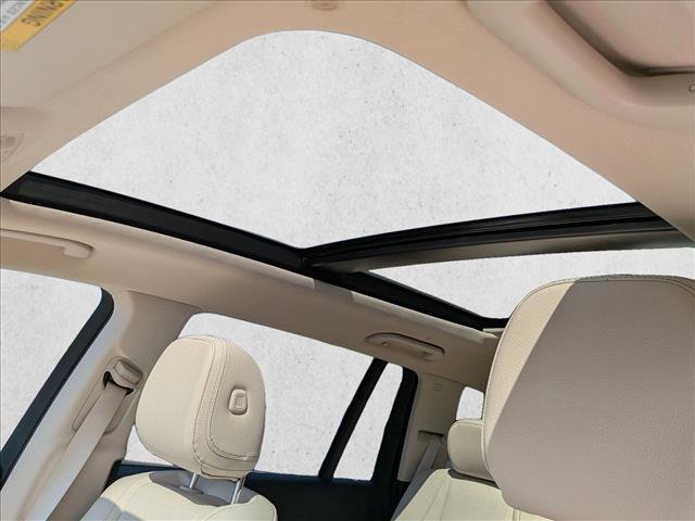 New 2026 Mercedes-Benz GLS 450 4MATIC image 16