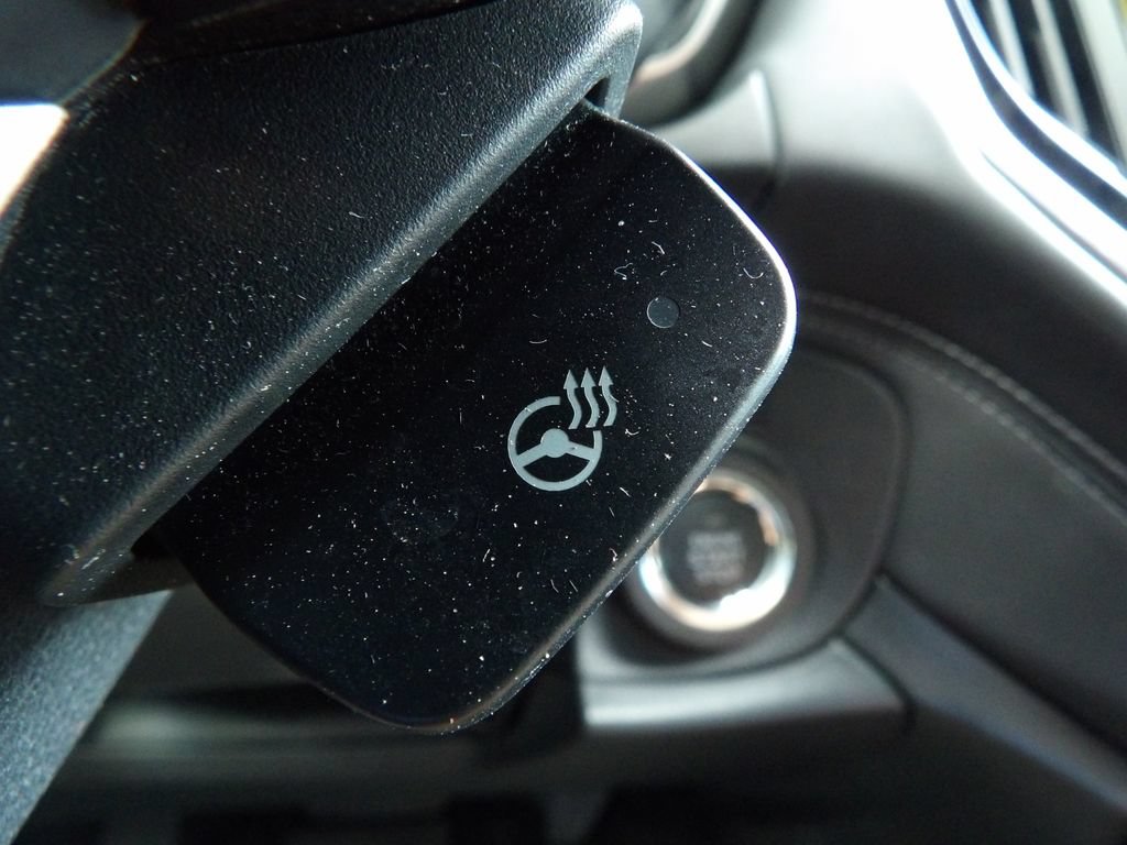 Used 2024 Subaru Outback Touring XT AWD/4WD image 21