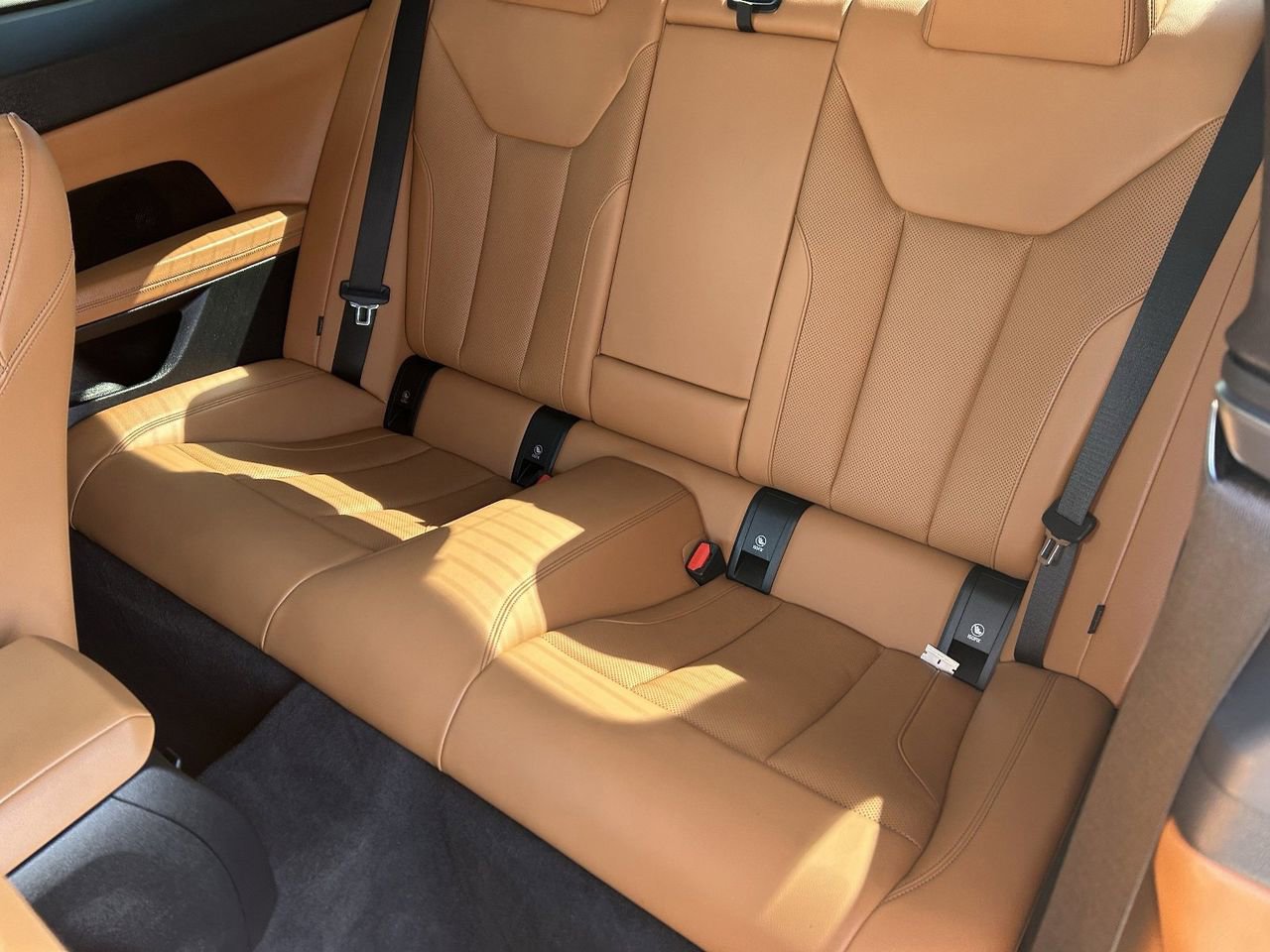 Used 2023 BMW 430i Coupe w/ Premium Package RWD image 15