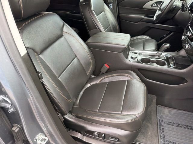 Used 2020 Chevrolet Traverse LT w/ Driver Confidence II Package AWD/4WD image 30