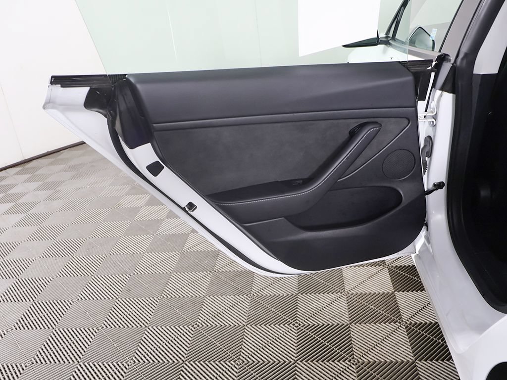 Used 2023 Tesla Model 3 Standard Range RWD image 26