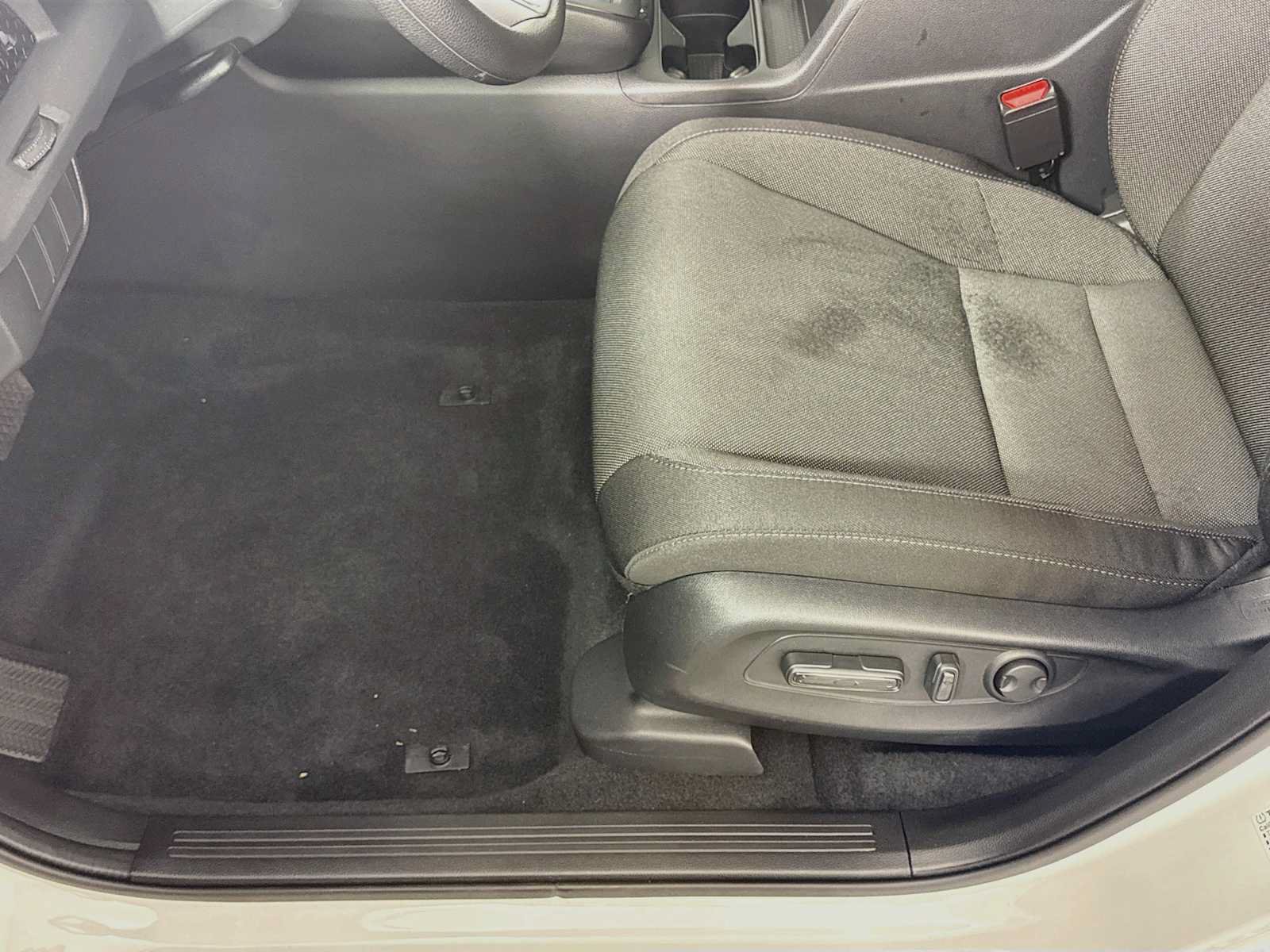 Used 2026 Honda CR-V EX image 16