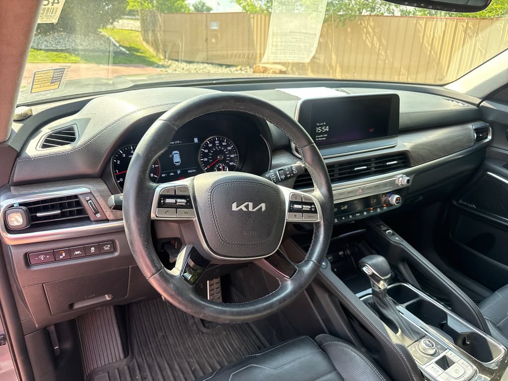 Used 2022 Kia Telluride SX w/ SX Prestige Package AWD/4WD image 15