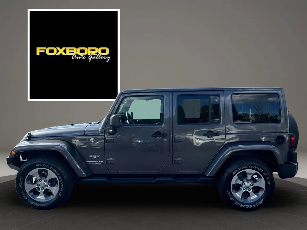 Used 2016 Jeep Wrangler Unlimited Sahara w/ Dual Top Group image 8