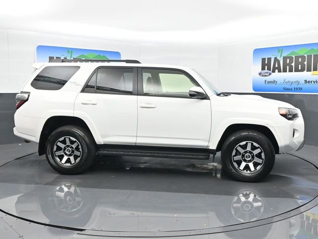 Used 2024 Toyota 4Runner TRD Off-Road Premium image 7