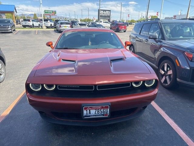 Used 2021 Dodge Challenger SXT RWD image 4