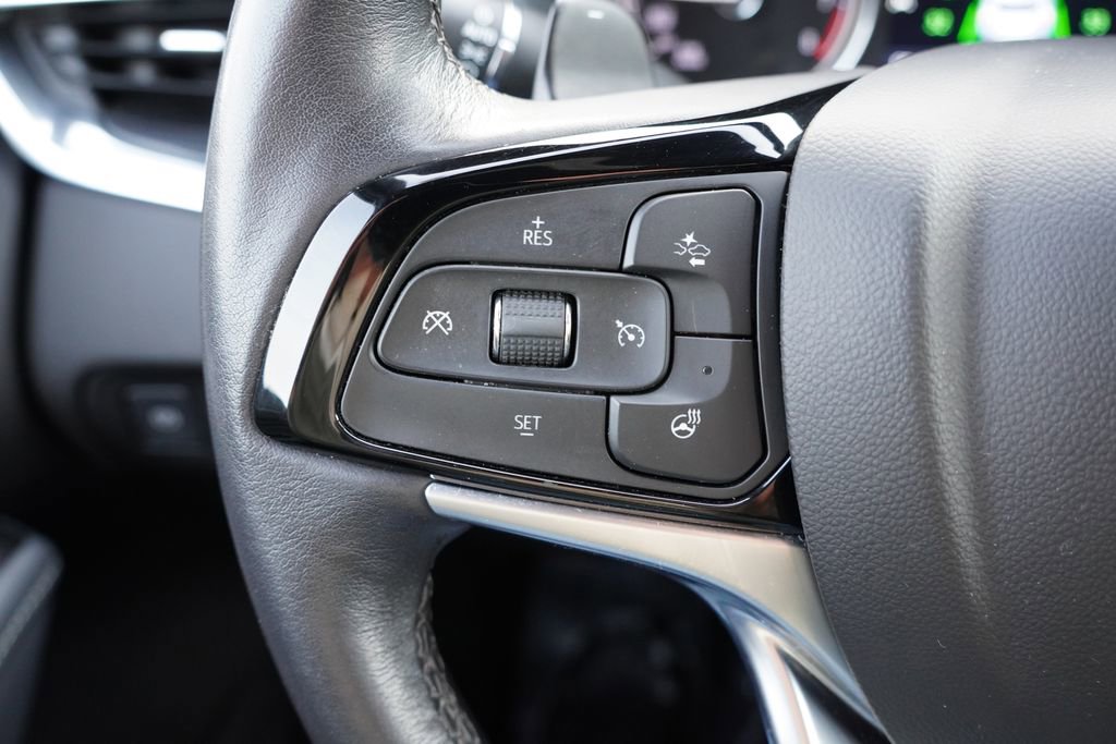 Certified 2023 Buick Enclave Essence image 33