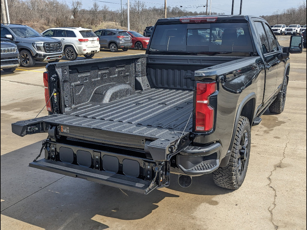 New 2026 Chevrolet Silverado 2500 High Country w/ Midnight Edition image 14