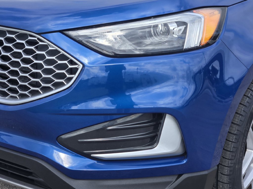 Used 2024 Ford Edge SEL AWD/4WD image 10
