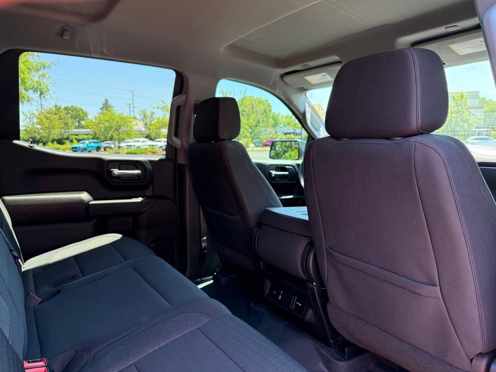 Used 2024 Chevrolet Silverado 1500 Custom w/ LPO, Dark Essentials Package AWD/4WD image 19