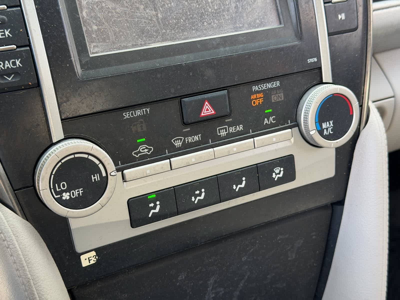 Used 2013 Toyota Camry LE FWD image 16