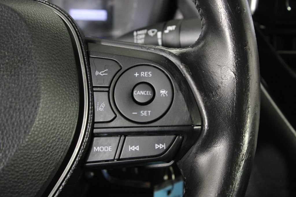 Used 2020 Toyota Corolla SE image 24