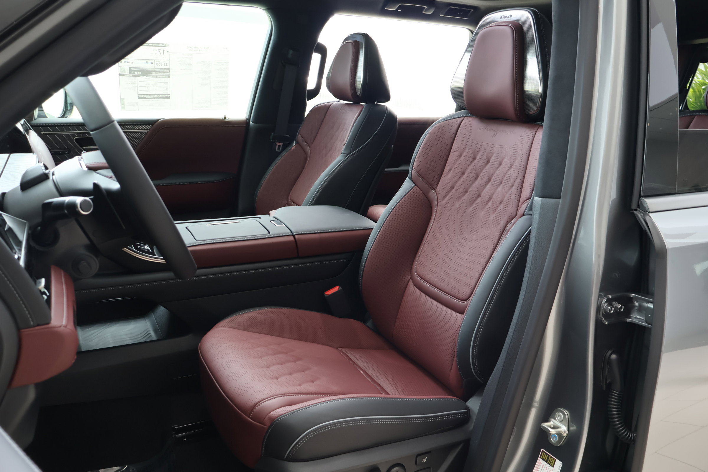 New 2026 INFINITI QX80 Autograph image 2