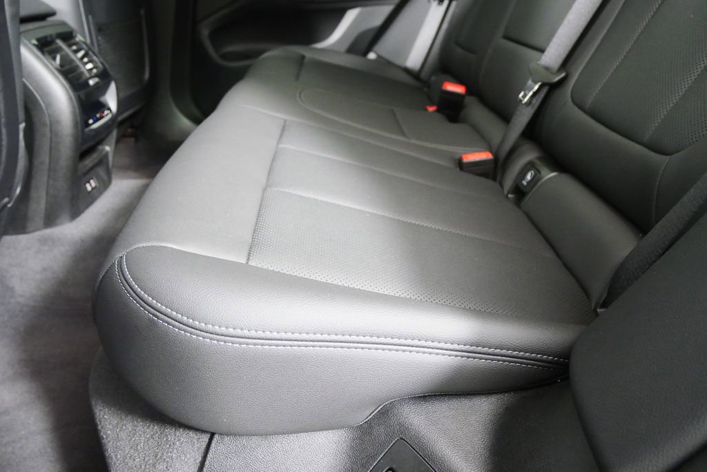 Used 2024 BMW X3 xDrive30i w/ Convenience Package w/ZPA image 15