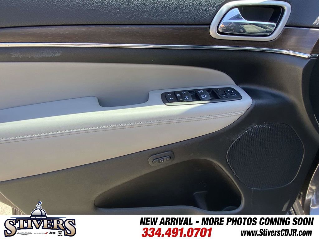 Used 2018 Jeep Grand Cherokee Limited RWD image 19
