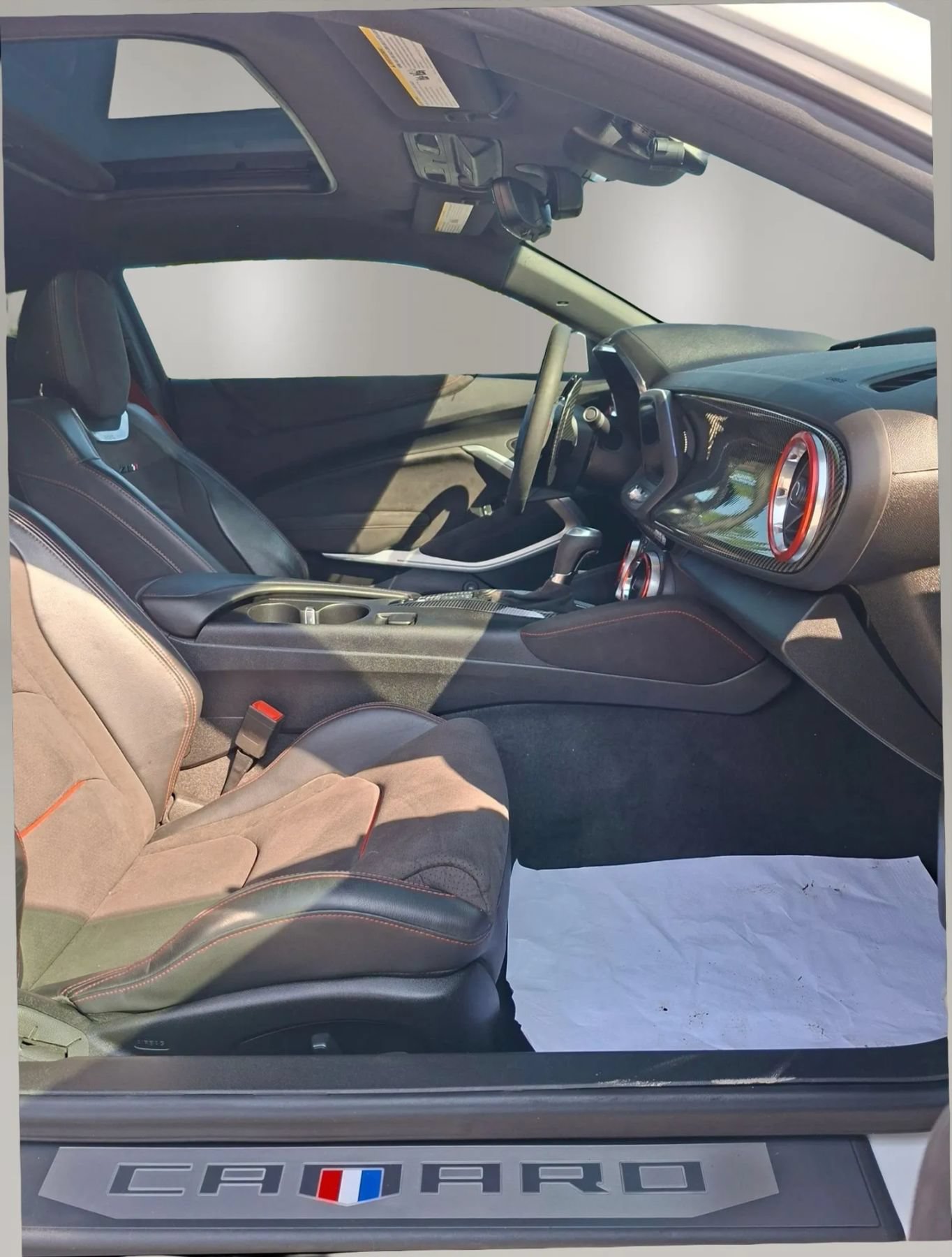 Used 2019 Chevrolet Camaro ZL1 RWD image 12