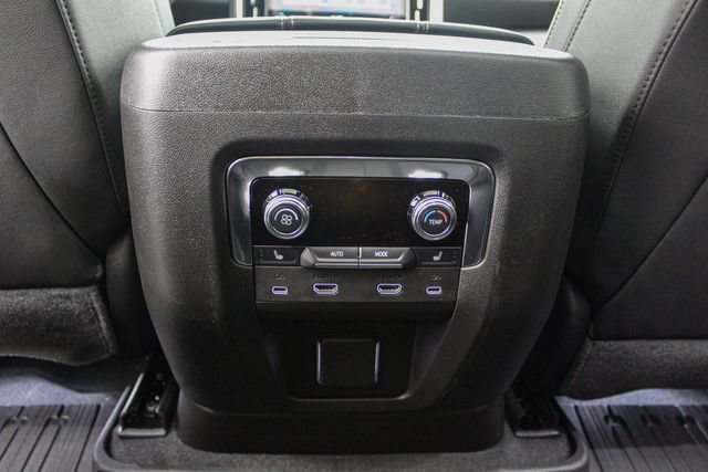 New 2026 GMC Yukon Elevation w/ Elevation Premium Package AWD/4WD image 22