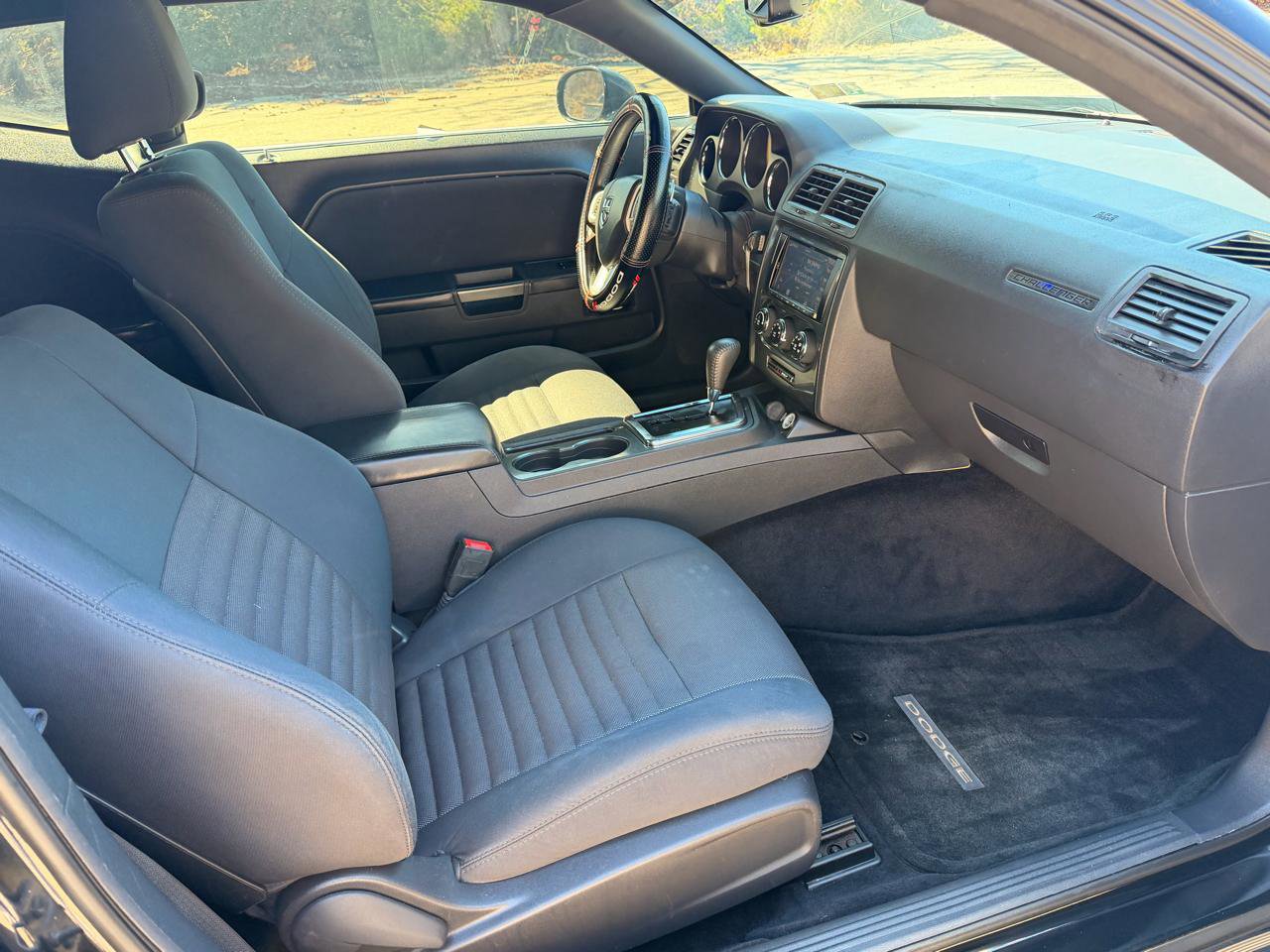 Used 2014 Dodge Challenger SXT w/ Super Sport Group (SS/T) image 24