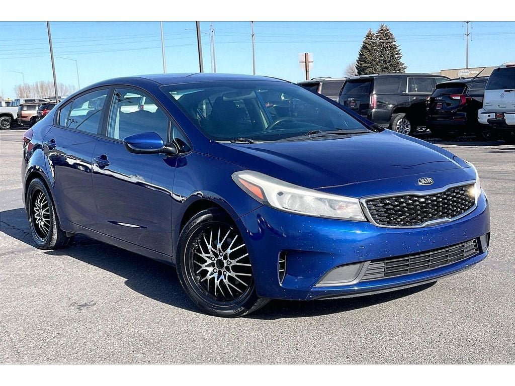 Used 2018 Kia Forte LX w/ LX Popular Package image 2