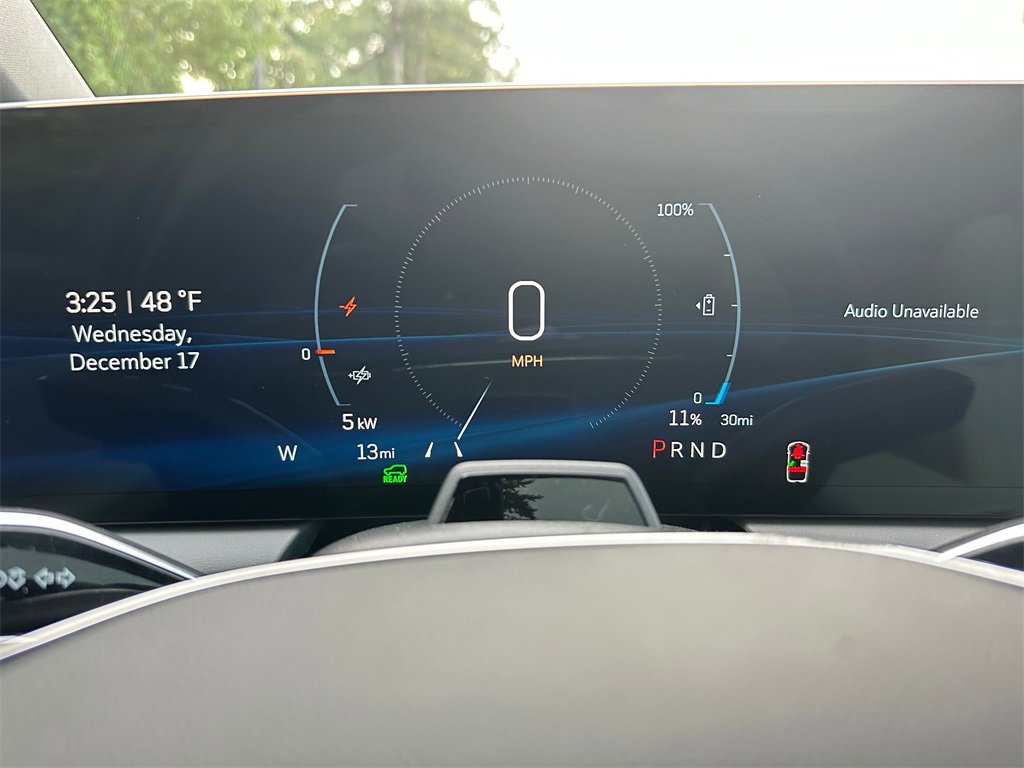 New 2026 Cadillac Optiq Luxury 2 image 25