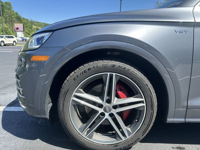 Used 2018 Audi SQ5 Premium Plus w/ S Sport Package AWD/4WD image 23