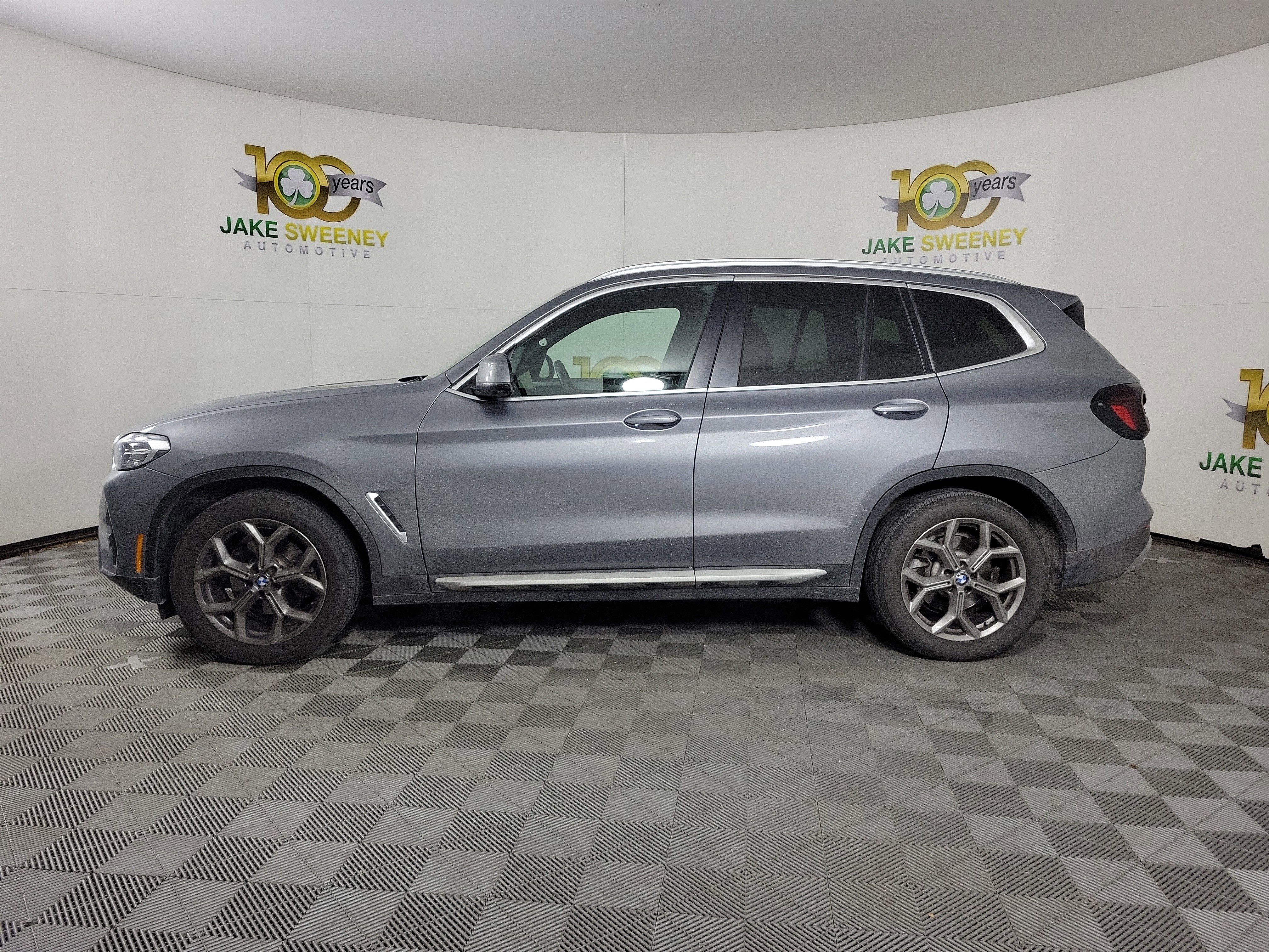 Used 2023 BMW X3 xDrive30i w/ Convenience Package image 2