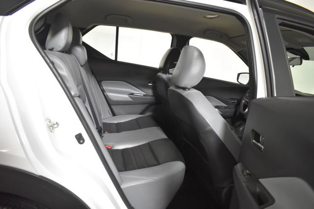 Certified 2023 Nissan Kicks SR w/ SR Premium Package FWD image 32