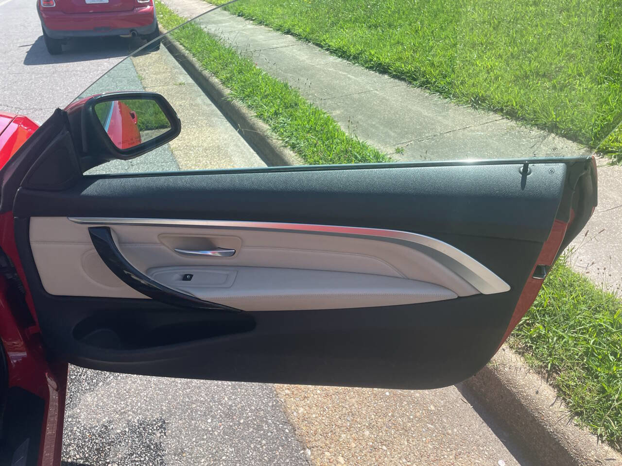 Used 2015 BMW 428i Convertible image 17