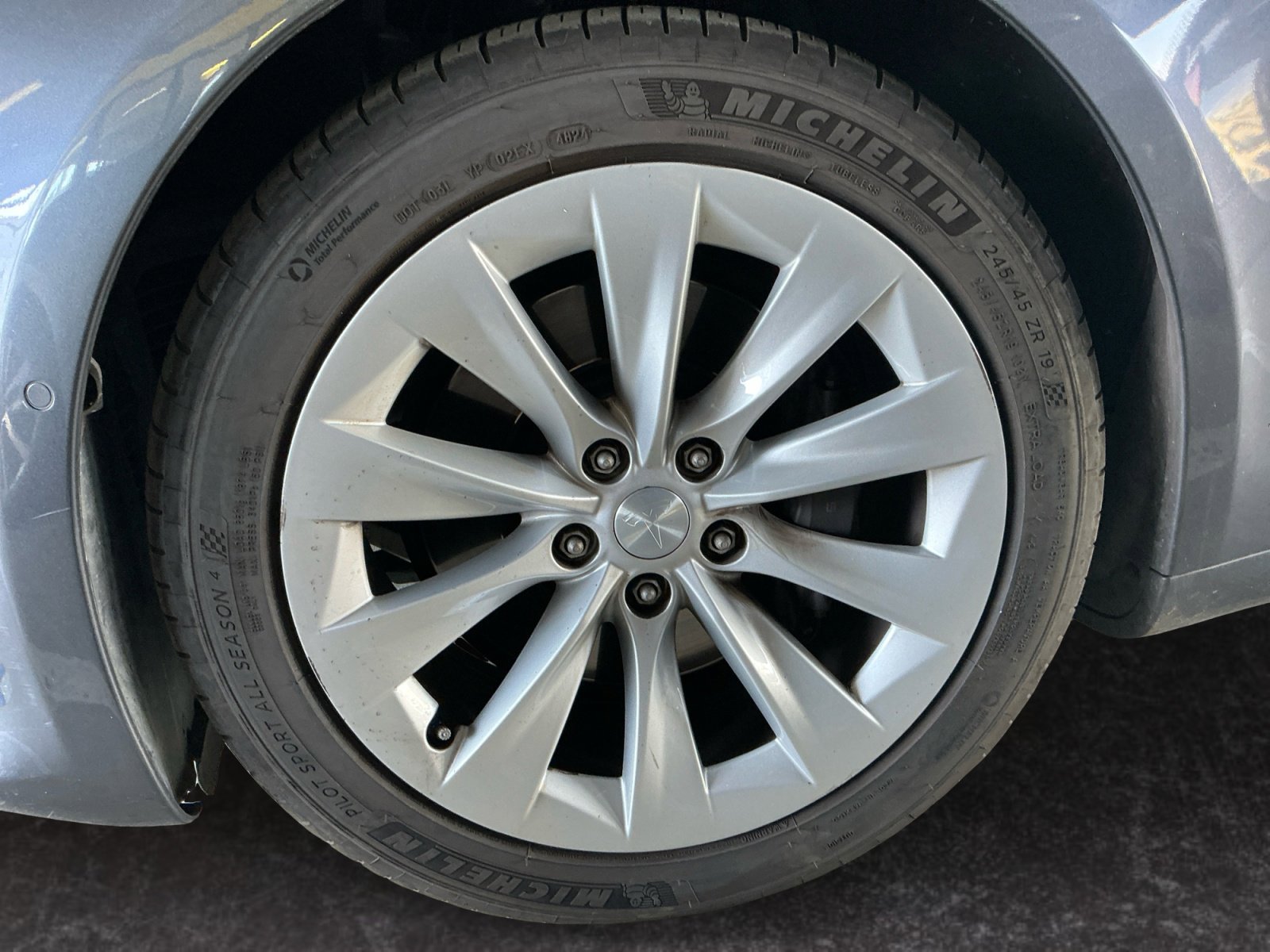 Used 2020 Tesla Model S Long Range AWD/4WD image 14