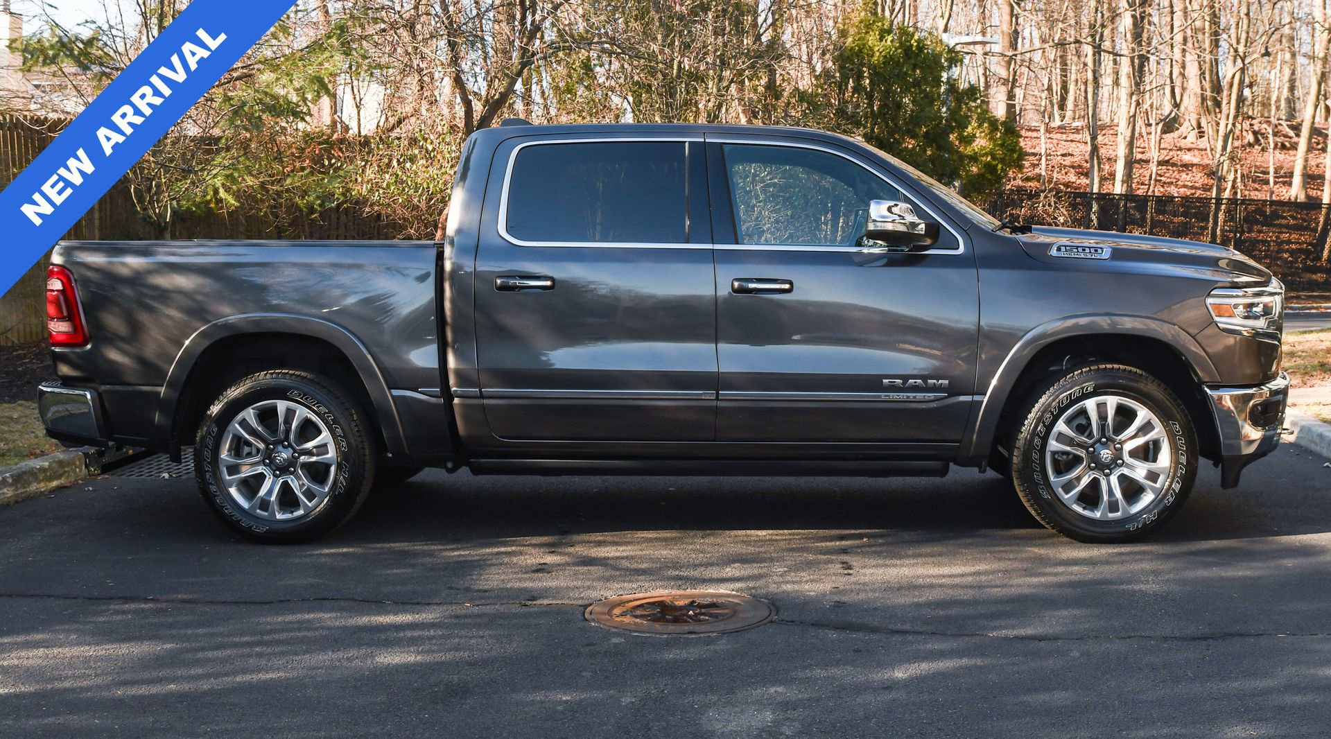 Used 2022 RAM 1500 Limited image 9