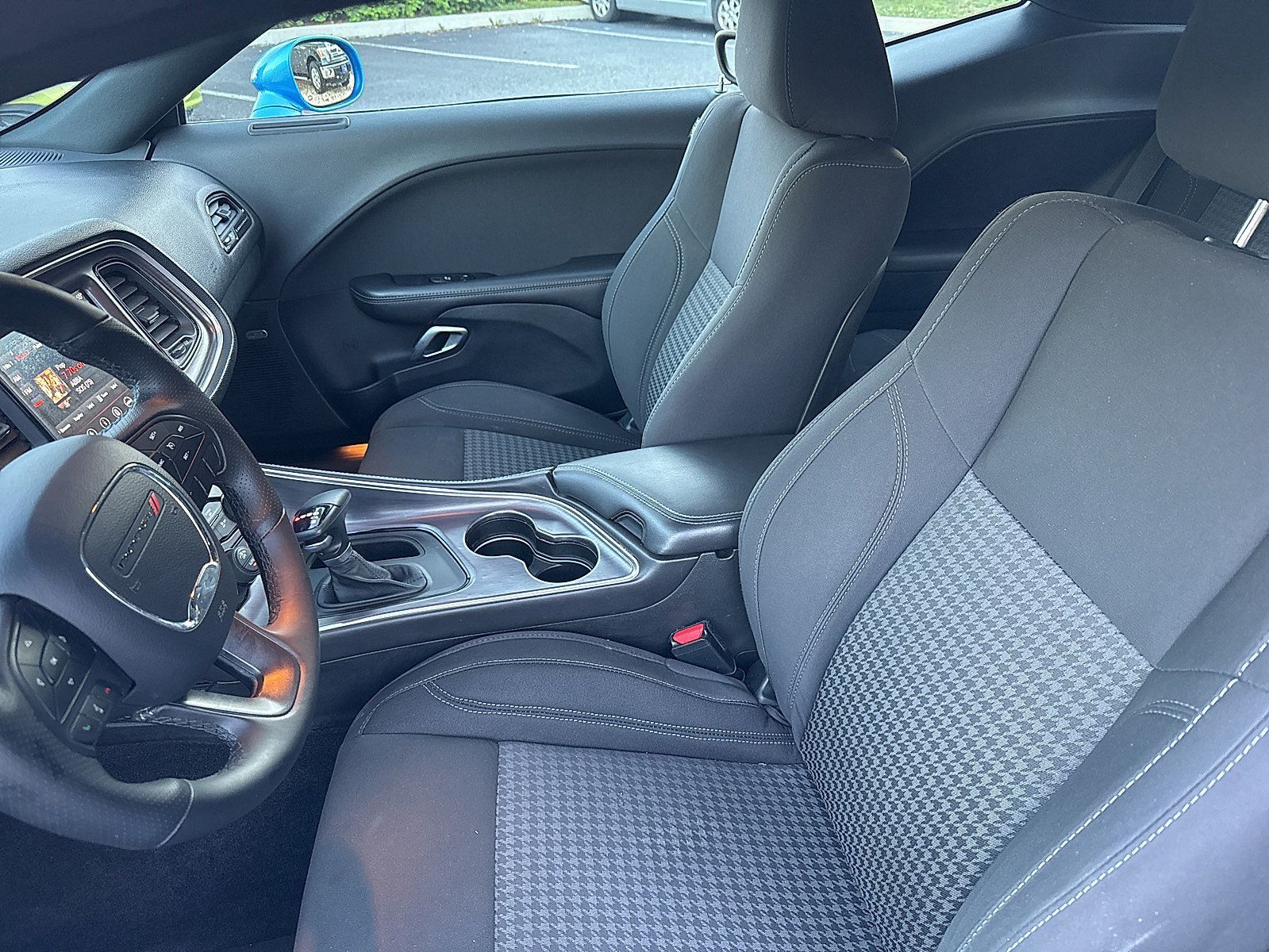 Used 2018 Dodge Challenger SXT w/ Blacktop Package RWD image 32