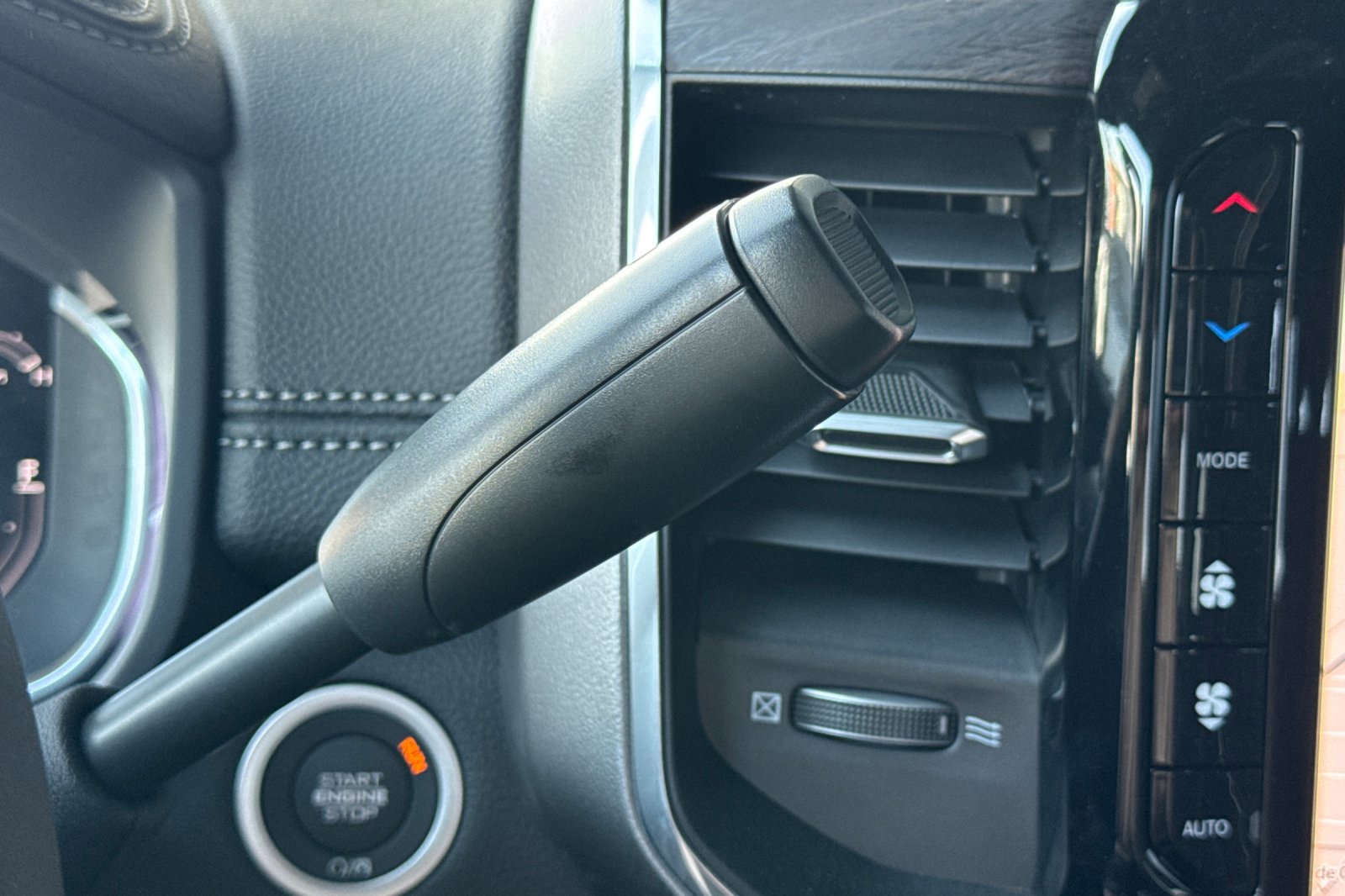 New 2026 RAM 3500 Laramie w/ Max Tow Package image 20