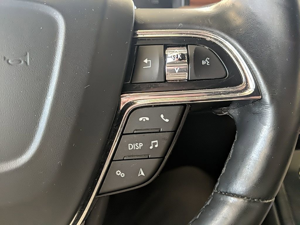 Certified 2023 Lincoln Nautilus Reserve image 47