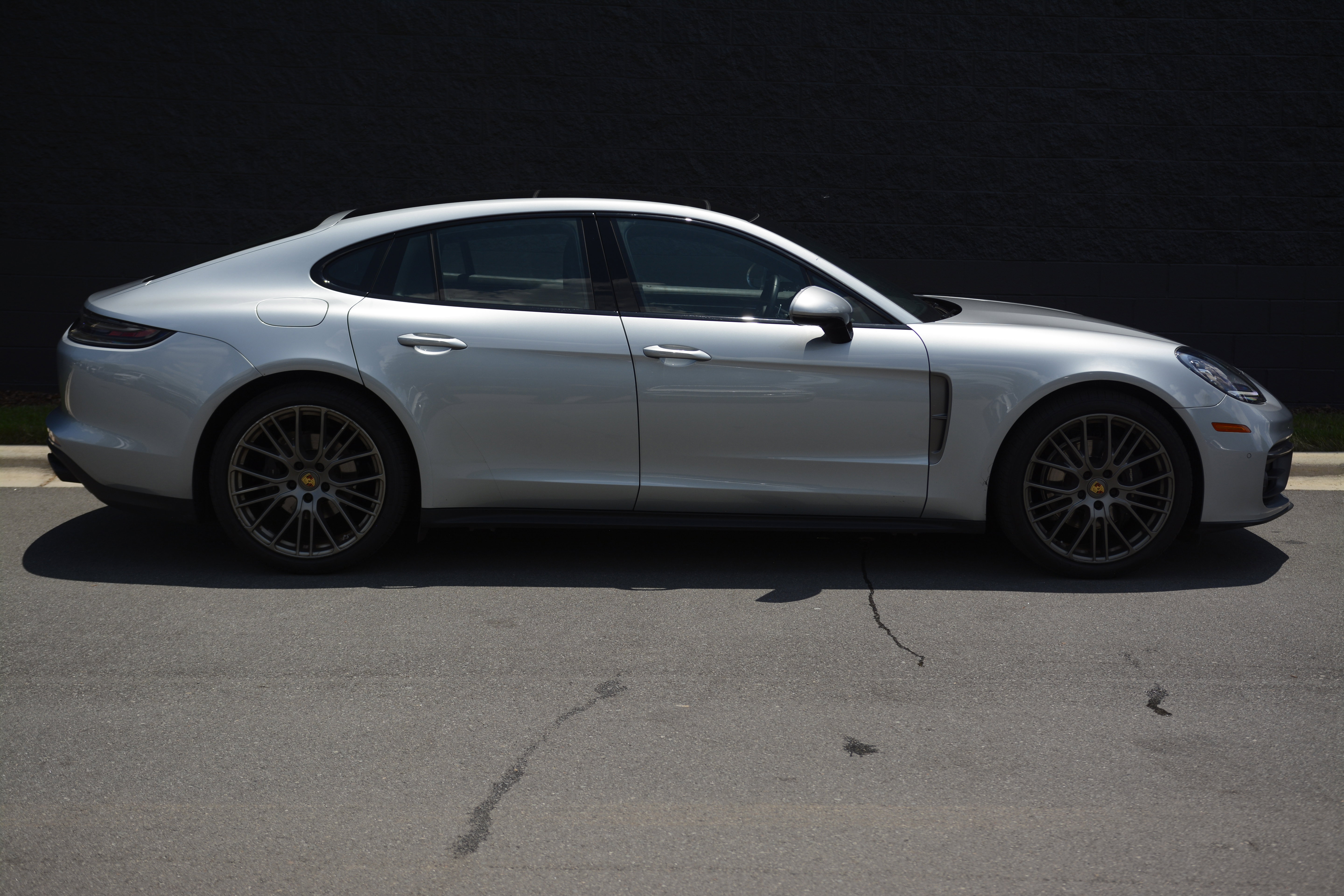 Certified 2023 Porsche Panamera Platinum Edition RWD image 8