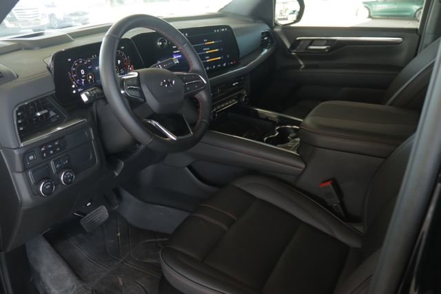 Used 2025 Chevrolet Tahoe RST w/ Comfort Package image 7