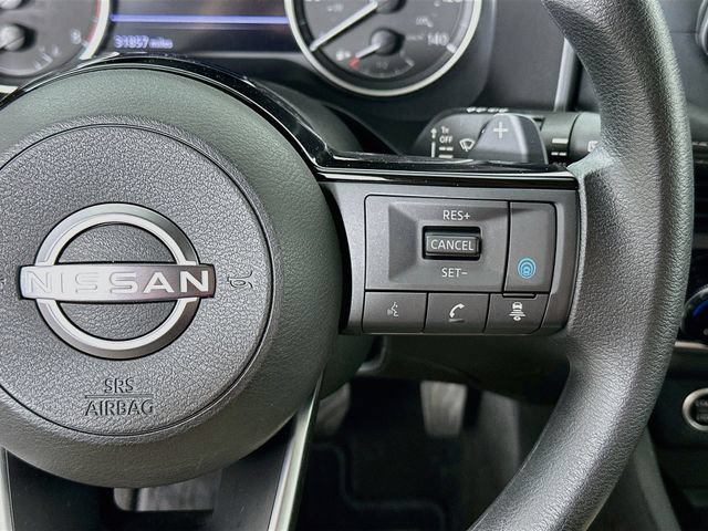 Used 2023 Nissan Rogue SV AWD/4WD image 19