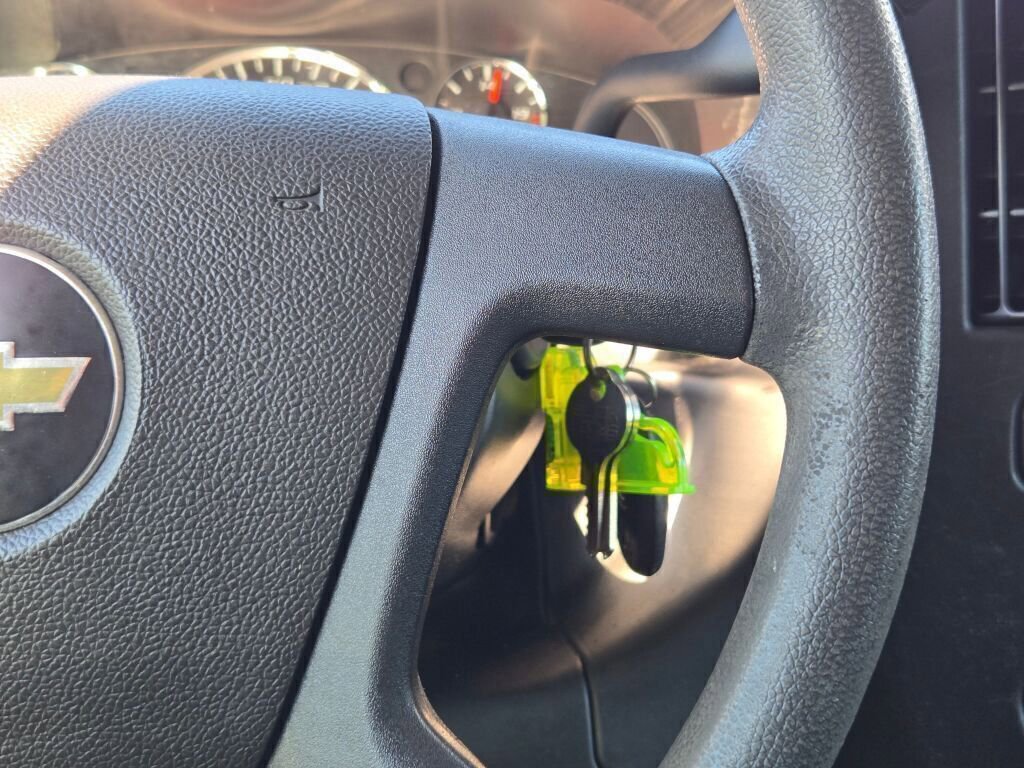 Used 2019 Chevrolet Express 3500 w/ Driver Convenience Package image 28