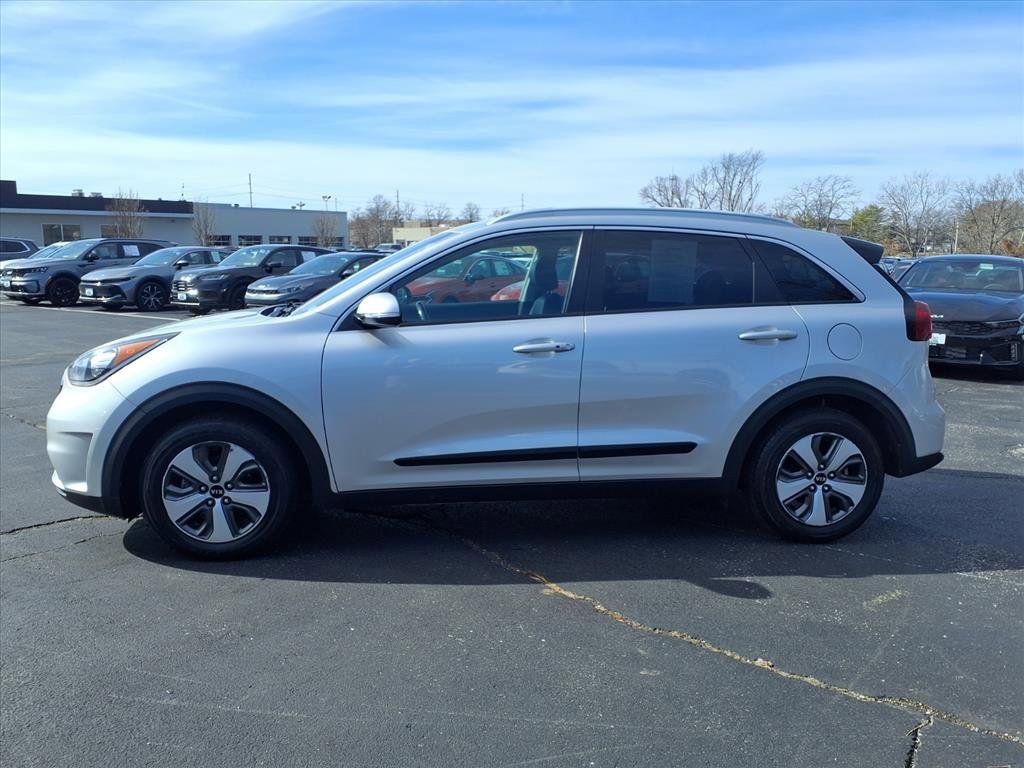 Used 2018 Kia Niro EX image 22