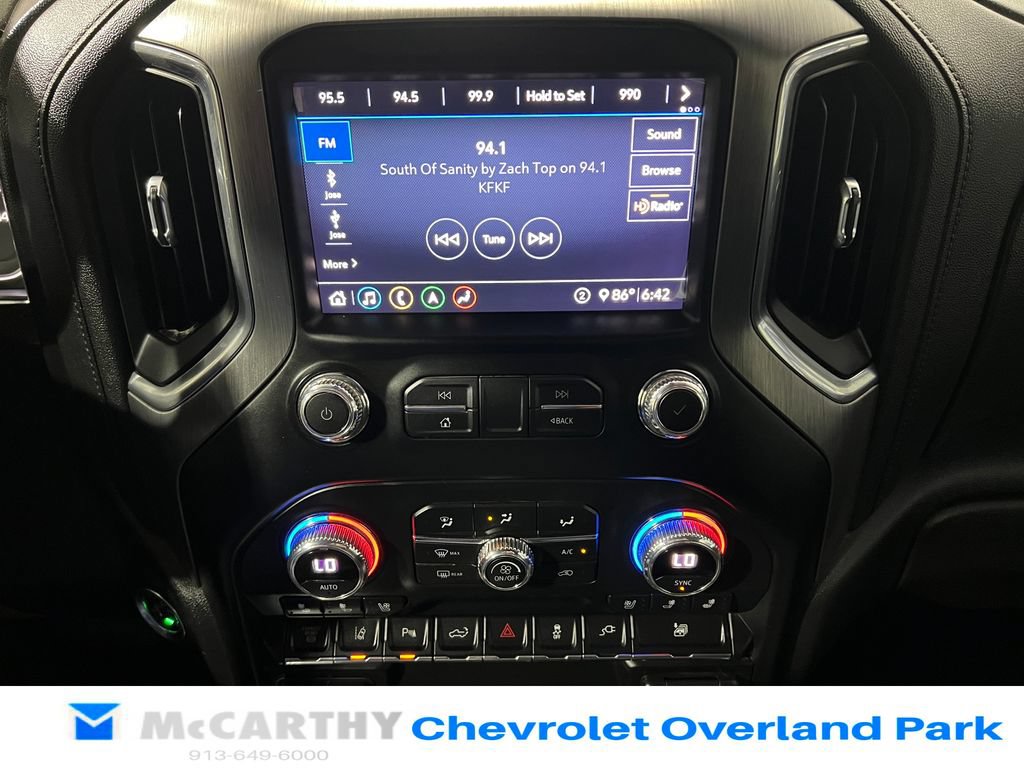Used 2020 GMC Sierra 3500 Denali w/ Denali Ultimate Package AWD/4WD image 23